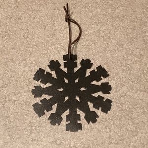 $3 Bundled * Rustic Metal Bronze Snowflake Christmas Tree Ornament * NEW